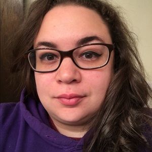 Meet your Posher, Mara